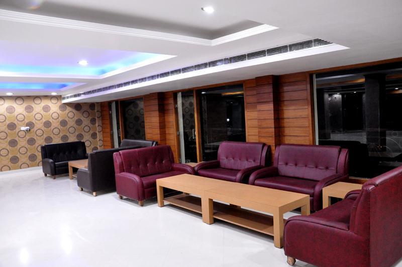 Hotel Trinetar Resorts Batoti Esterno foto