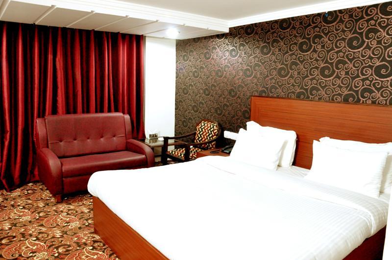 Hotel Trinetar Resorts Batoti Esterno foto